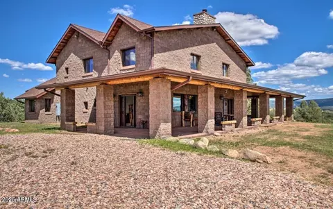 137 E Hilltop Dr, Young, AZ 85554