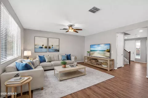 Living - 10061 E Cotton Rd, Florence, AZ 85132 photo 3 of 4