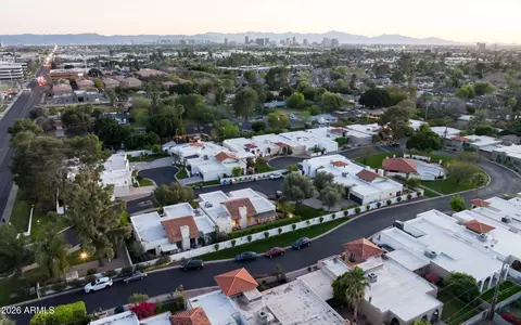 View/Area - 1538 E Montebello Ave, Phoenix, AZ 85014 photo 3 of 3