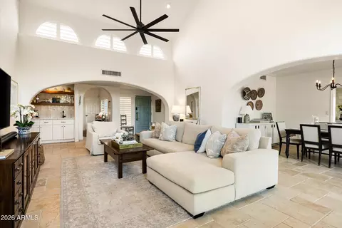 Living - 1538 E Montebello Ave, Phoenix, AZ 85014 photo 3 of 3