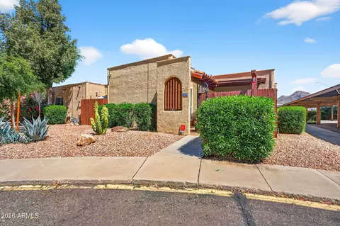 1048 E Pueblo Rd, Phoenix, AZ 85020