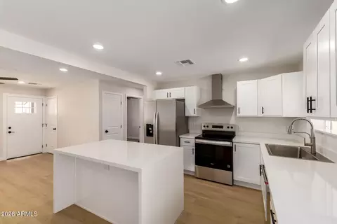 Other - 3121 N 35th Dr, Phoenix, AZ 85019 photo 5 of 14