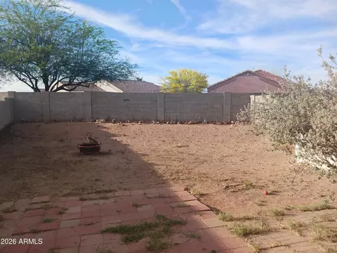 Exterior - 1240 W Diamond Ave, Apache Junction, AZ 85120 photo 4 of 9