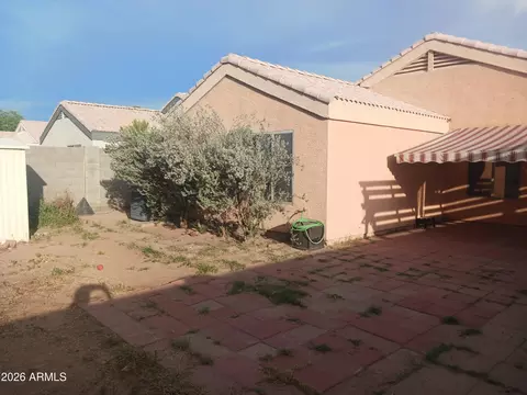 Exterior - 1240 W Diamond Ave, Apache Junction, AZ 85120 photo 8 of 9