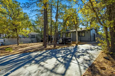 931 W Laxton Rd, Show Low, AZ 85901