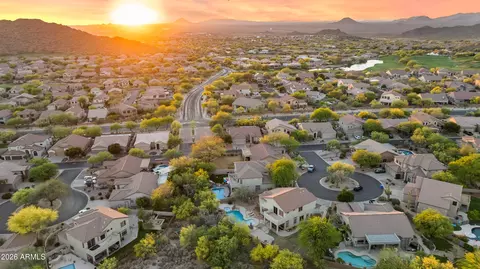 View/Area - 7643 E Sandia Cir, Mesa, AZ 85207 photo 7 of 10