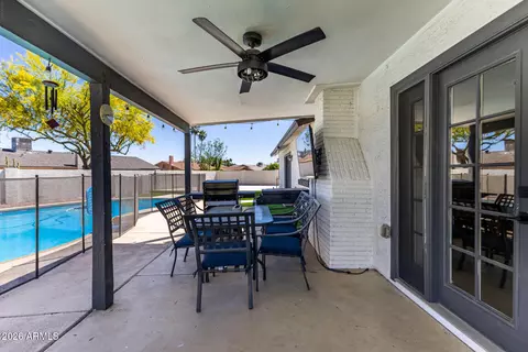 Exterior - 5150 E Tunder Dr, Phoenix, AZ 85044 photo 3 of 8