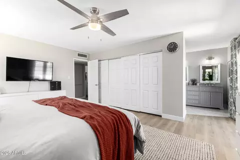 Bedroom - 5150 E Tunder Dr, Phoenix, AZ 85044 photo 2 of 6