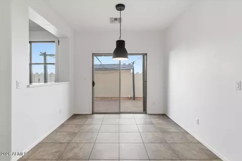 Dining - 104 E Palomino Dr, Gilbert, AZ 85296 photo 1 of 2