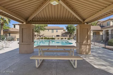 Exterior - 104 E Palomino Dr, Gilbert, AZ 85296 photo 9 of 10