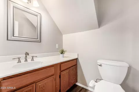 Bath - 1465 E Renee Dr, Phoenix, AZ 85024 photo 1 of 3