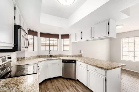 Kitchen - 1465 E Renee Dr, Phoenix, AZ 85024 photo 2 of 3
