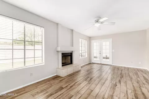 Living - 1465 E Renee Dr, Phoenix, AZ 85024 photo 5 of 5