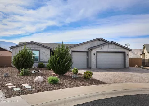 278 Laughing Hill Dr, Clarkdale, AZ 86324