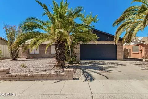 10008 N 44th Dr, Glendale, AZ 85302