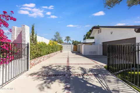 Exterior - 4833 N 38th St, Phoenix, AZ 85018 photo 15 of 16