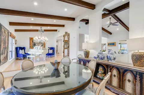 Dining - 4833 N 38th St, Phoenix, AZ 85018 photo 1 of 2