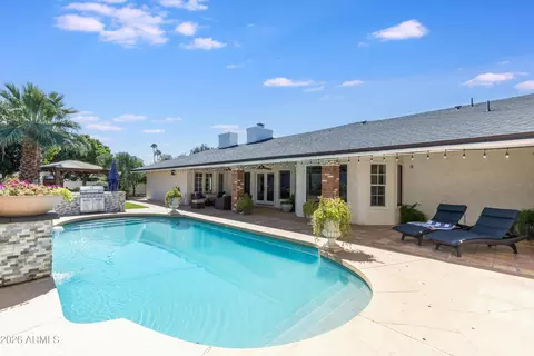 Exterior - 4833 N 38th St, Phoenix, AZ 85018 photo 5 of 16