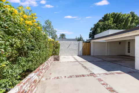 Exterior - 4833 N 38th St, Phoenix, AZ 85018 photo 16 of 16