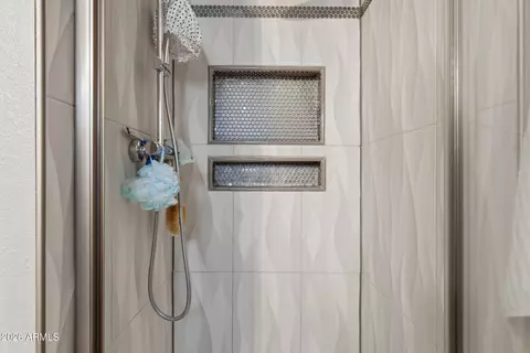 Bath - 4135 E Carmel Ave, Mesa, AZ 85206 photo 2 of 3
