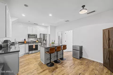 Kitchen - 3422 E Avalon Dr, Phoenix, AZ 85018 photo 1 of 4