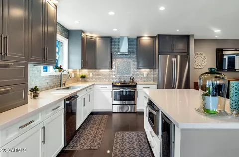 2041 E Alameda Dr, Tempe, AZ 85282