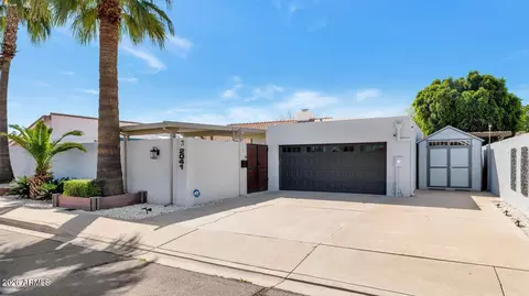 Exterior - 2041 E Alameda Dr, Tempe, AZ 85282 photo 3 of 7