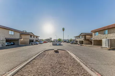 Exterior - 4733 E Belleview St, Phoenix, AZ 85008 photo 6 of 7