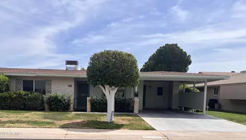 10007 W Mountain View Rd, Sun City, AZ 85351