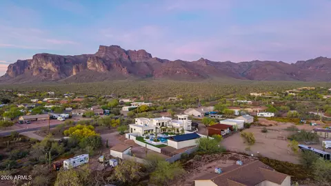 View/Area - 6157 E Broadway Ave, Apache Junction, AZ 85119 photo 8 of 10