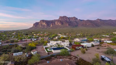 View/Area - 6157 E Broadway Ave, Apache Junction, AZ 85119 photo 7 of 10
