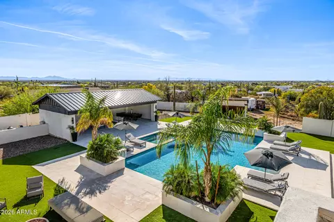 Exterior - 6157 E Broadway Ave, Apache Junction, AZ 85119 photo 14 of 30