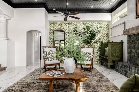 Living - 6157 E Broadway Ave, Apache Junction, AZ 85119 photo 3 of 4