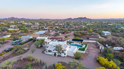 View/Area - 6157 E Broadway Ave, Apache Junction, AZ 85119 photo 2 of 10