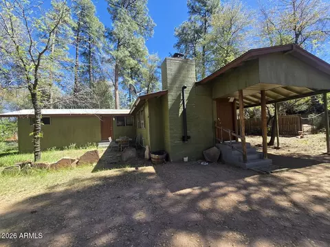 Exterior - 118 E Frontier St, Payson, AZ 85541 photo 2 of 9