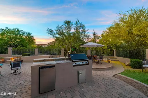 Exterior - 1539 E Winged Foot Rd, Phoenix, AZ 85022 photo 10 of 21