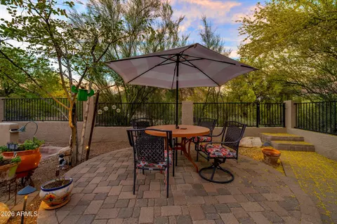 Exterior - 1539 E Winged Foot Rd, Phoenix, AZ 85022 photo 13 of 21