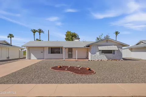 10426 W Sun City Blvd, Sun City, AZ 85351