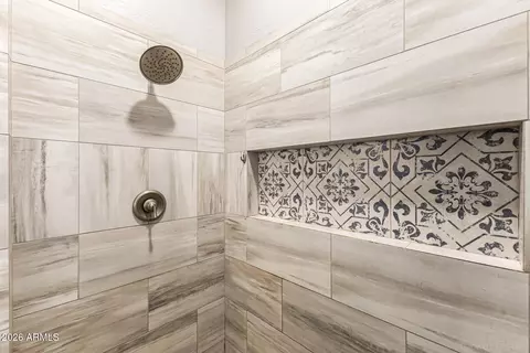 Bath - 1310 E Ibis St, Gilbert, AZ 85297 photo 2 of 4