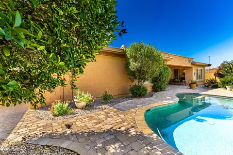 Exterior - 1310 E Ibis St, Gilbert, AZ 85297 photo 7 of 13