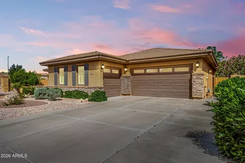 Exterior - 1310 E Ibis St, Gilbert, AZ 85297 photo 2 of 13