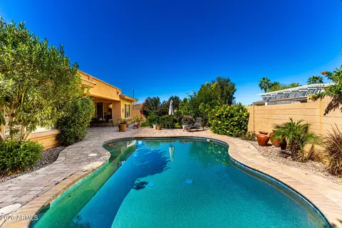 Exterior - 1310 E Ibis St, Gilbert, AZ 85297 photo 6 of 13