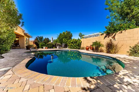 Exterior - 1310 E Ibis St, Gilbert, AZ 85297 photo 8 of 13