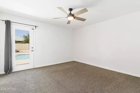 Bedroom - 11830 S Eagleman Dr, Phoenix, AZ 85044 photo 6 of 8