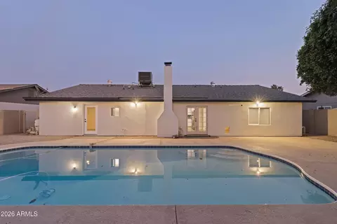 Exterior - 11830 S Eagleman Dr, Phoenix, AZ 85044 photo 4 of 12