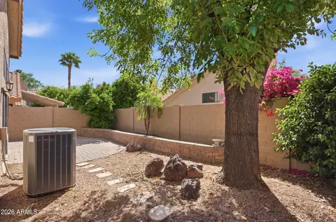 Exterior - 37 E Greentree Dr, Tempe, AZ 85284 photo 5 of 9