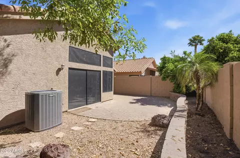 Exterior - 37 E Greentree Dr, Tempe, AZ 85284 photo 4 of 9