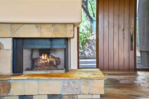 10675 E Fernwood Ln, Scottsdale, AZ 85262