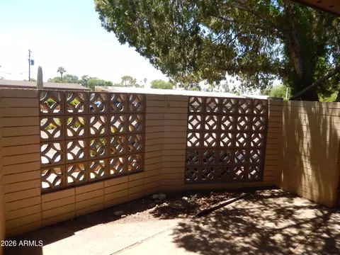 Exterior - 3618 E Montecito Ave, Phoenix, AZ 85018 photo 8 of 13