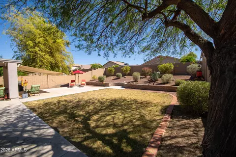 Exterior - 1717 E Beautiful Ln, Phoenix, AZ 85042 photo 5 of 5